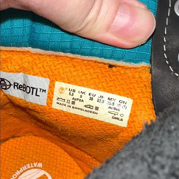 Timberland Waterproof Boots - Picture 5 of 6